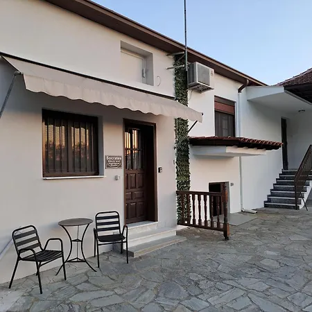 Socrates Ethnic And Traditional Апартаменты Калампака